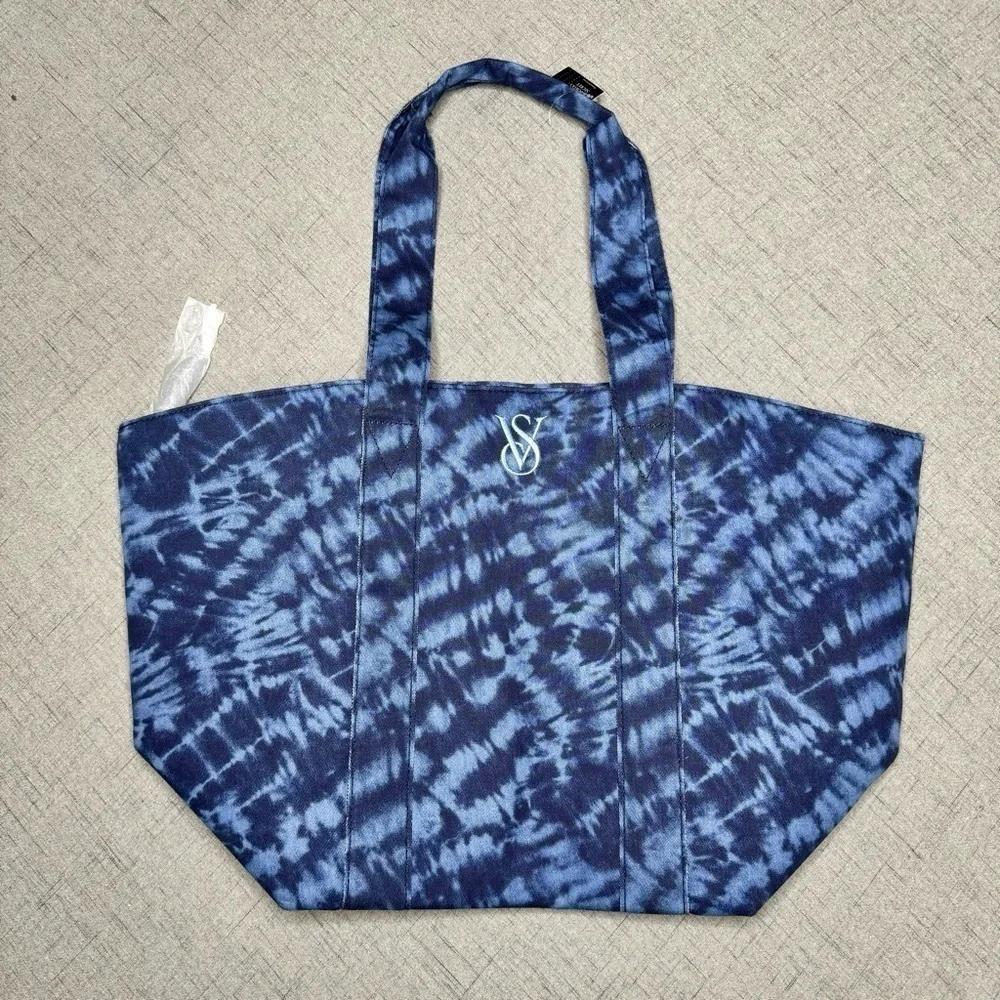 Victoria’s Secret Blue Tie Dye Weekender Tote Bag Large Nwt